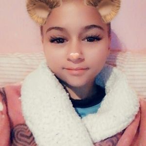 Meet your Posher, Denice